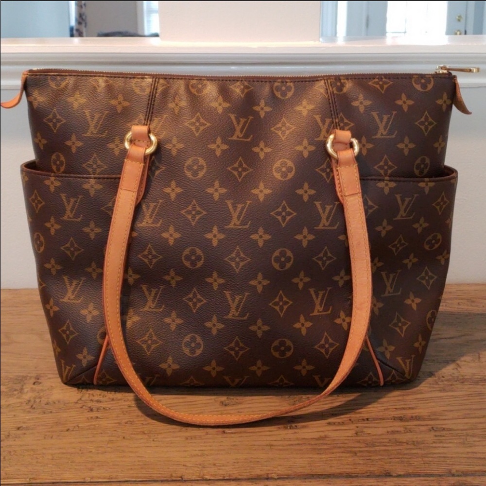 Louis Vuitton Totally MM